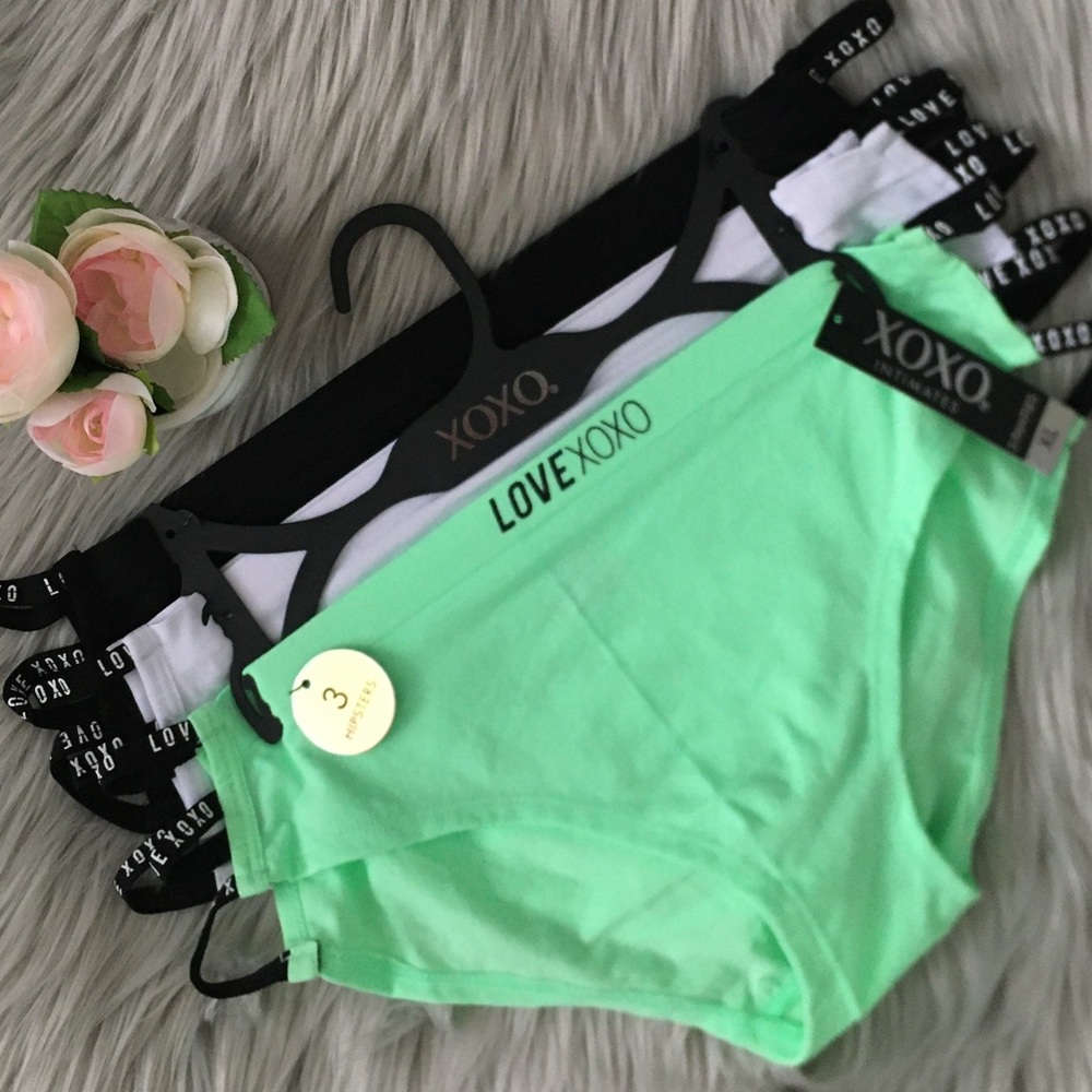🔴🔴SOLD🔴🔴XOXO 3 PANTIES HIPSTERS